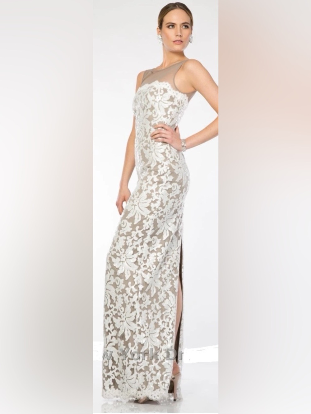 Tadashi Shoji sleeveless Illusion Yoke Embroidered Sequin Lace Dove gown sz 10